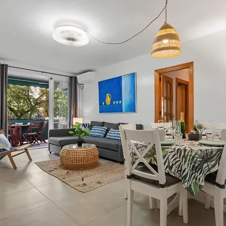 Appartement Eurobell Center *